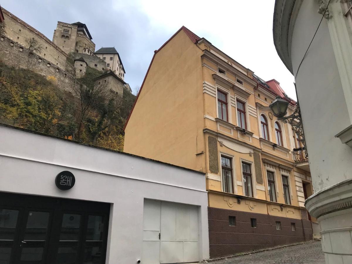 Loft V Historickom Centre Trenčín Buitenkant foto